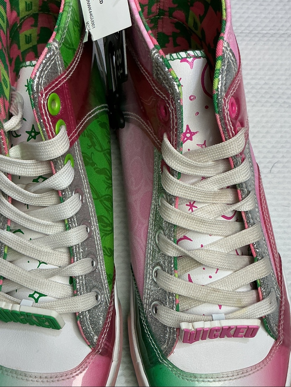 Wicked Gradient High-Top Sneakers in Pink & Green - Picture 3 of 5
